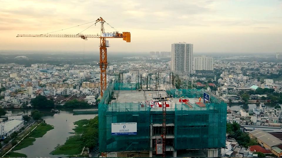 AURORA RESIDENCES