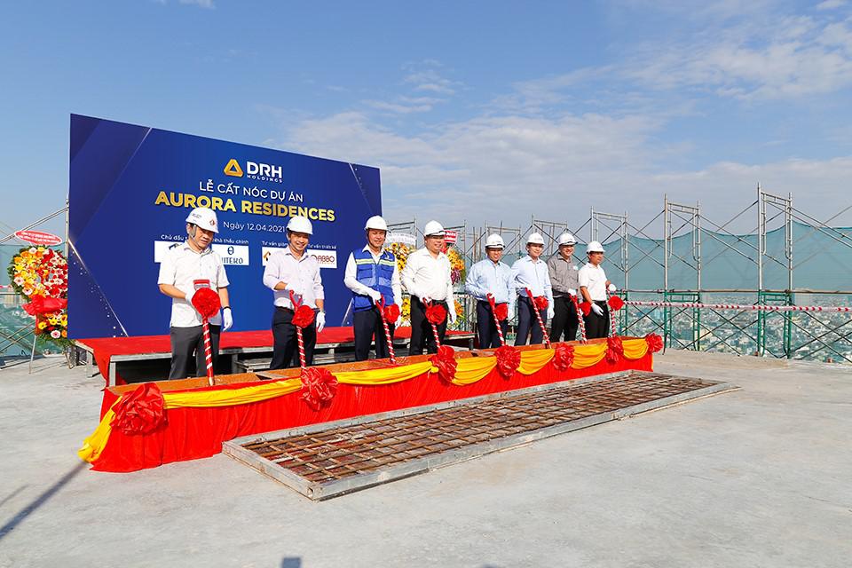 Lễ cất nóc công trình Chung cư cao tầng Aurora Residences